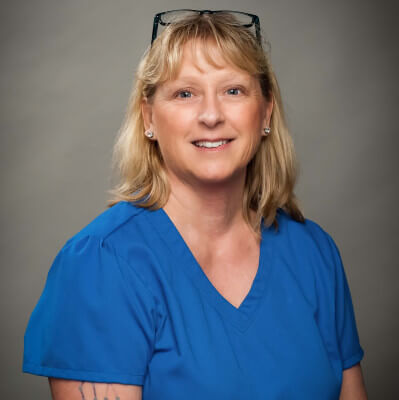 Staff - Kendra - Certified Veterinary Technician - Oak Knoll Animal Hospital